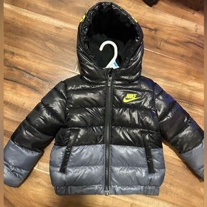 Nike jacket for babies 1-2 years,worn once,like new